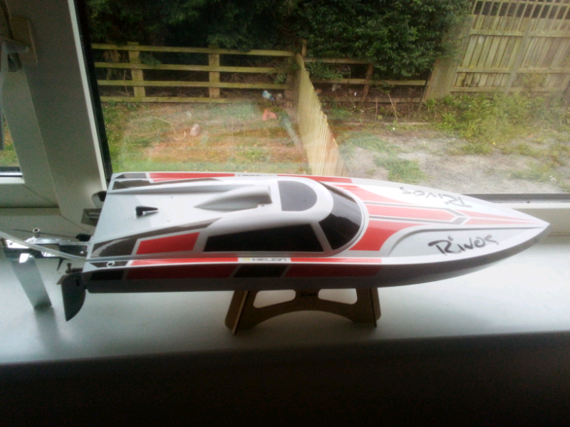 rivos rc boat